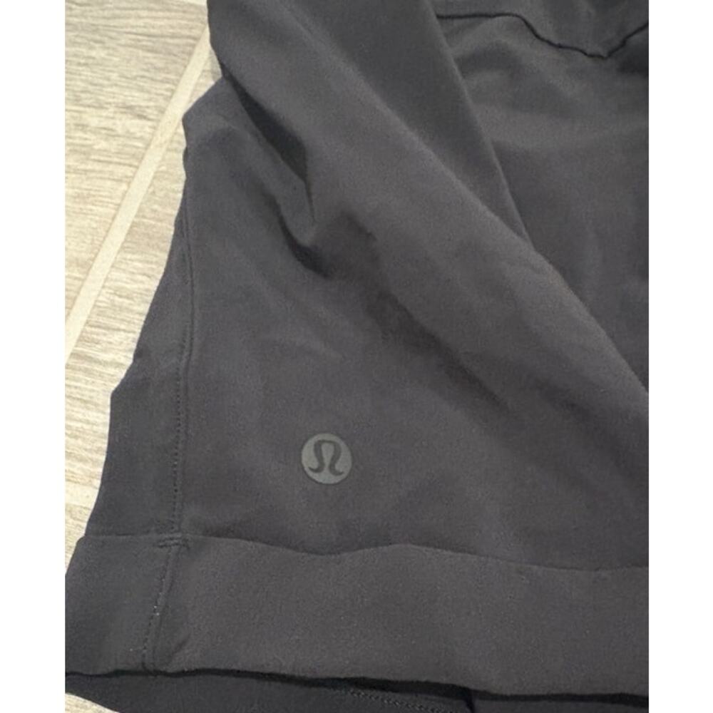 Womens Lululemon Spring Break Away Short *4-way Stretch 3" Size 6 - Picture 5 of 6